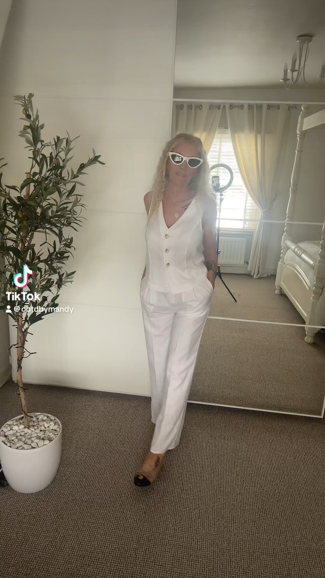 Suit styling 

#LTKstyletip #LTKsummer #LTKworkwear