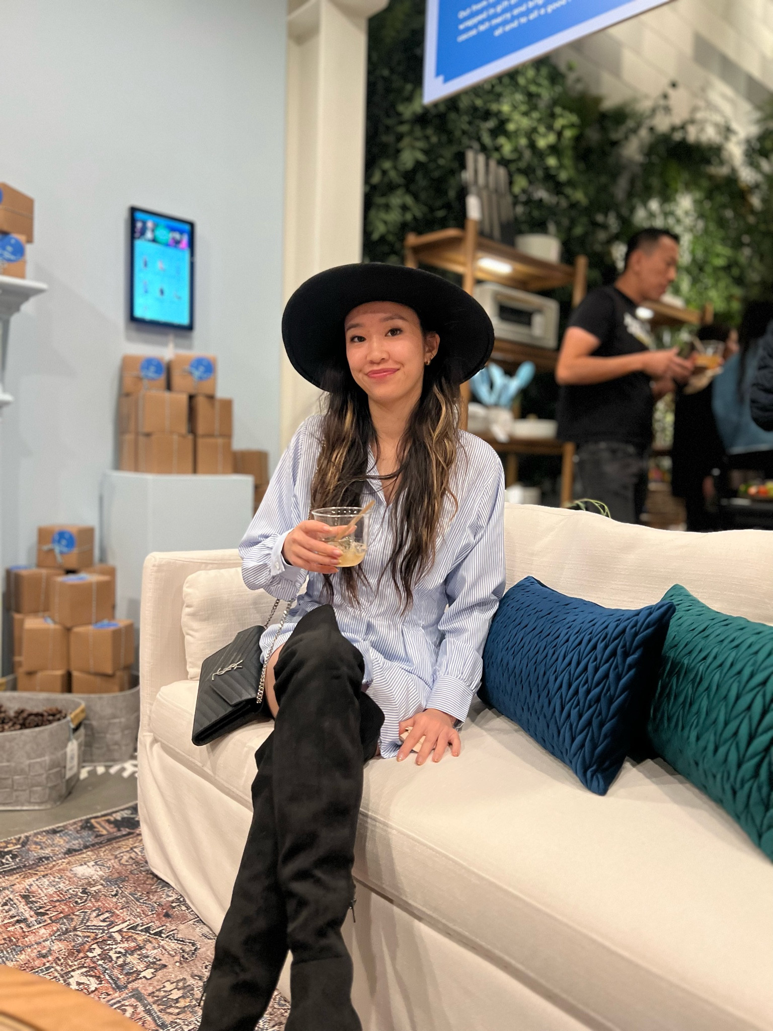 Under the mistletoe 

#LTKSeasonal #LTKHoliday #LTKCyberWeek