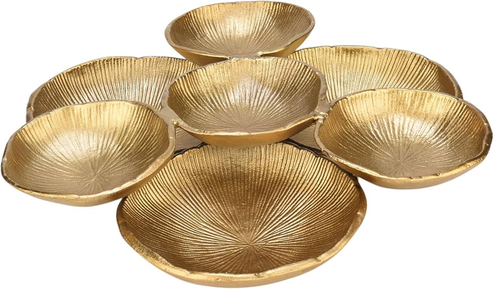 Cruiser’s Caché Cluster of 7 Bowls, 15", Handcrafted Gold Sculpted Shell Design | Amazon (US)