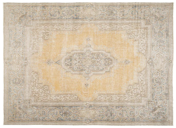Betucia
                        
                          Vintage Distressed Rug | Revival Rugs 