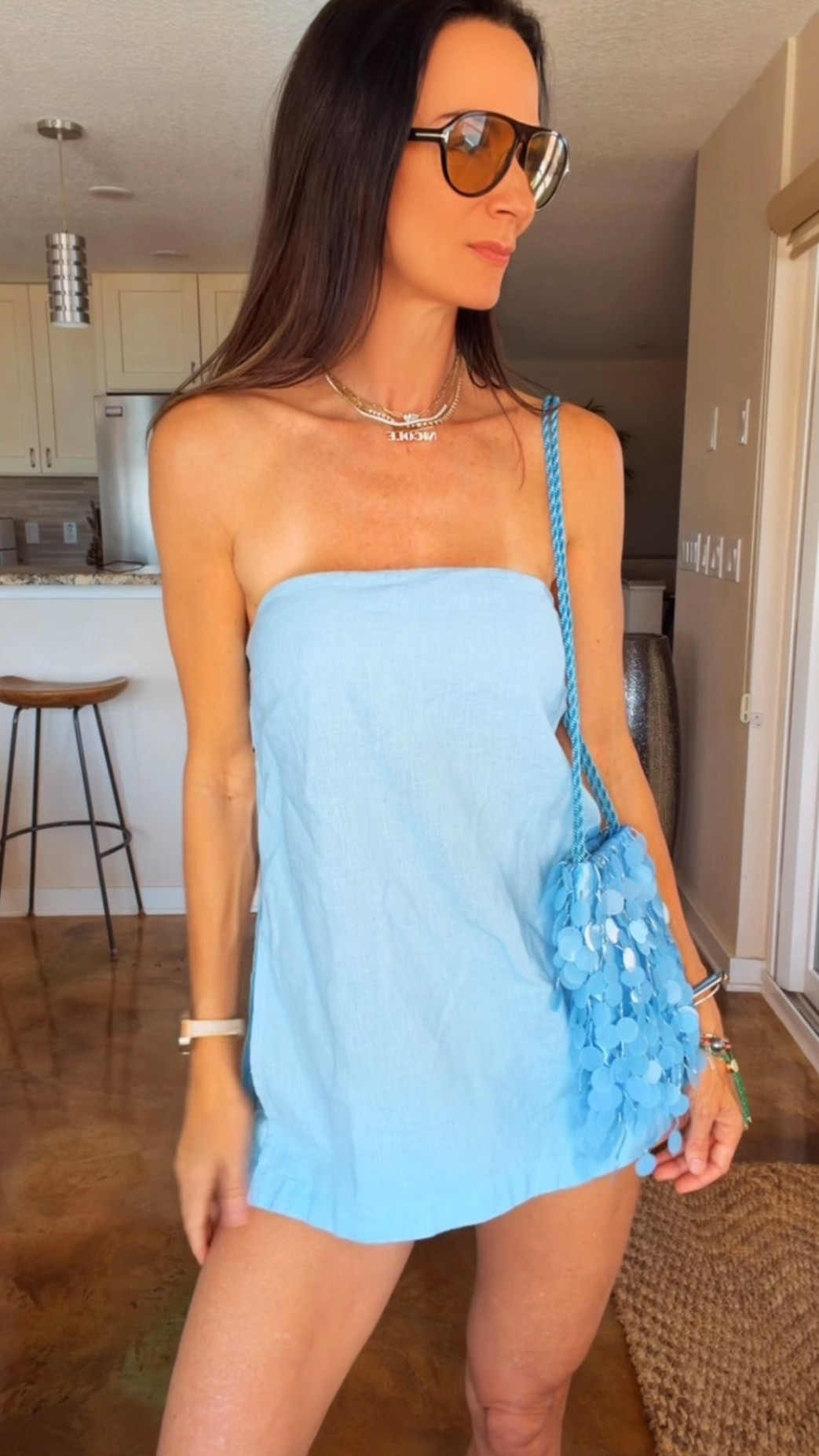 This little linen set… yeah she’s dangerous 😌

Cute, coastal, casual… but somehow still looks like you tried (even when you didn’t)

And I’m not kidding — I got stopped MULTIPLE times wearing this 🤭

Lightweight, easy, throw on and go… but still giving “put together without the effort”

We love a low-maintenance queen ✨

Wearing XS

#NicoleColeeStyle #CoastalStyle #EffortlessChic #SummerSet #LTKFinds

#LTKootd #LTKdayinmylife #LTKgrwm