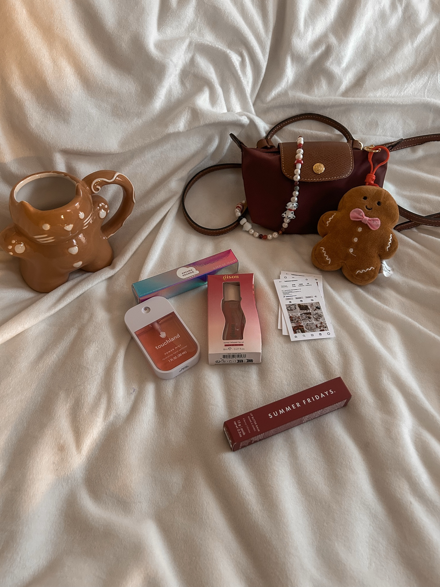 𝗆𝗒 𝗅𝗈𝗇𝗀𝖼𝗁𝖺𝗆𝗉 𝗆𝗂𝗇𝗂 𝗅𝖾 𝗉𝗅𝗂𝖺𝗀𝖾 𝗂𝗌 𝗍𝗁𝖾 𝖿𝗂𝗋𝗌𝗍 𝗉𝗎𝗋𝗌𝖾 𝗂𝗇 𝗁𝗂𝗌𝗍𝗈𝗋𝗒 𝗍𝗁𝖺𝗍 𝗂 𝗁𝖺𝗏𝖾 𝖼𝖺𝗋𝗋𝗂𝖾𝖽 𝖼𝗈𝗇𝗌𝗂𝗌𝗍𝖾𝗇𝗍𝗅𝗒 𝖾𝗏𝖾𝗋𝗒 𝗌𝗂𝗇𝗀𝗅𝖾 𝖽𝖺𝗒 𝗈𝖿 𝗆𝗒 𝗅𝗂𝖿𝖾. 𝖺𝗌𝗄 𝖺𝗇𝗒 𝗈𝖿 𝗍𝗁𝖾 𝗅𝗈𝗇𝗀𝗍𝗂𝗆𝖾 𝖻𝖾𝗌𝗍𝗂𝖾𝗌 𝗂𝗇 𝖺𝗇𝖽 𝗍𝗁𝖾𝗒 𝗐𝗂𝗅𝗅 𝗍𝖾𝗅𝗅 𝗒𝗈𝗎 𝗍𝖾𝗋𝗋𝖺 𝖽𝗈𝖾𝗌𝗇’𝗍 𝖽𝗈 𝗉𝗎𝗋𝗌𝖾𝗌. 𝗂 𝗈𝗐𝗇 𝖺 𝗆𝗂𝗅𝗅𝗂𝗈𝗇 𝖻𝗎𝗍 𝗇𝖾𝗏𝖾𝗋 𝖼𝖺𝗋𝗋𝗒 𝗍𝗁𝖾𝗆. 𝗌𝗂𝗇𝖼𝖾 𝗂 𝗀𝗈𝗍 𝗍𝗁𝗂𝗌 𝖻𝖺𝖻𝗒 𝖻𝖺𝖼𝗄 𝗂𝗇 𝗍𝗁𝖾 𝖿𝖺𝗅𝗅 𝗂𝗍 𝗂𝗌 𝖺𝗅𝗐𝖺𝗒𝗌 𝗈𝗇 𝗆𝖾 𝖺𝗇𝖽 𝖼𝖺𝗋𝗋𝗂𝖾𝗌 𝗃𝗎𝗌𝗍 𝖾𝗇𝗈𝗎𝗀𝗁 𝗍𝗁𝖺𝗍 𝗂 𝖿𝖾𝖾𝗅 𝖼𝗈𝗆𝗉𝗅𝖾𝗍𝖾. 

comfy outfits, comfy style, everyday style, everyday outfit, fall outfit, DHgate finds, DHgate purses, DHgate bags, mini purse, longchamp, mini canvas tote



#LTKGiftGuide #LTKHoliday 

#LTKFindsUnder100