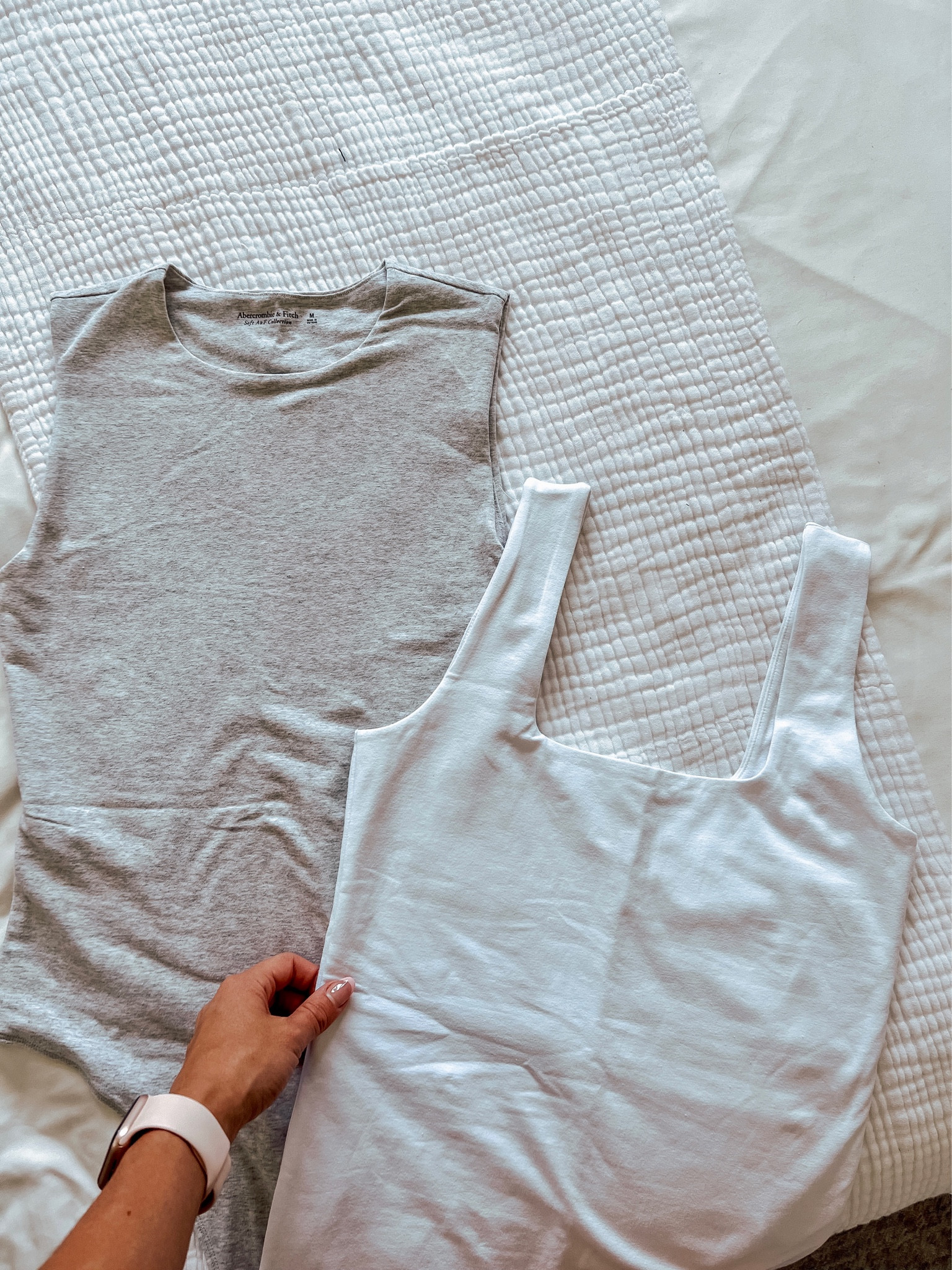 Abercrombie cotton seamless Tank & bodysuit - AMAZING quality 
Size M in both (I size up in these)

#LTKstyletip