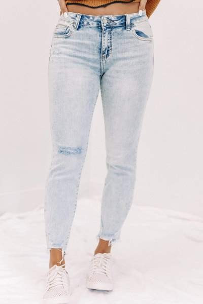Cello Mid Rise Demi Jeans | Lane 201 Boutique