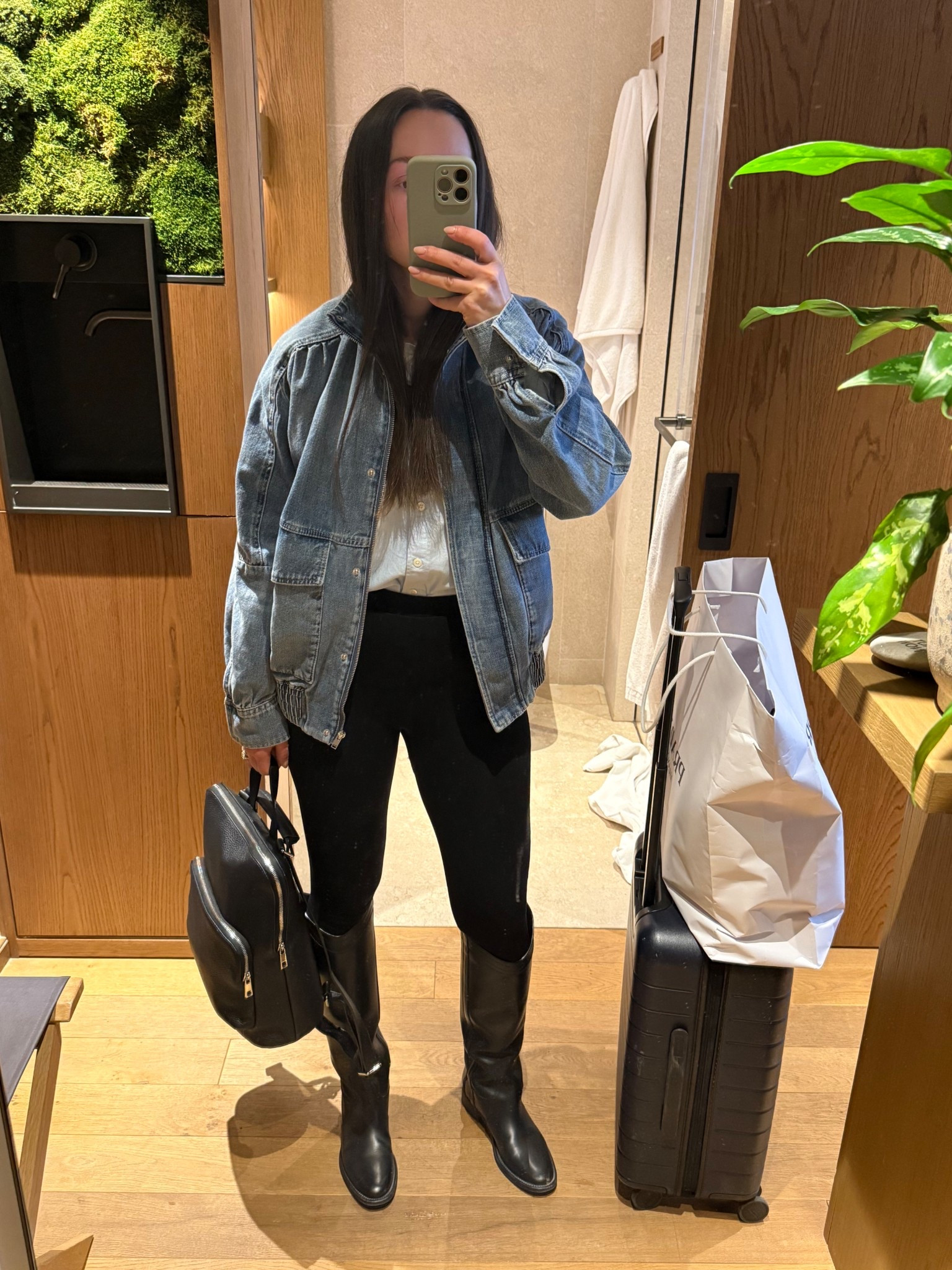 Wearing XS in jacket 

#LTKTravel