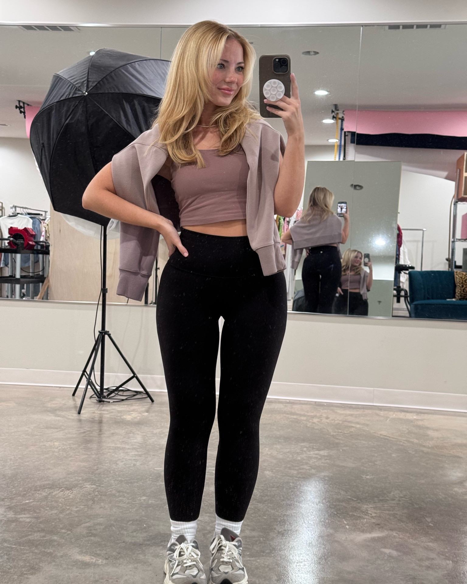 A very easy and casual fit featuring my new TWT Everyday socks! These lulu leggings are the comfiest ever btw🧈

#LTKActive #LTKootd #LTKBeauty