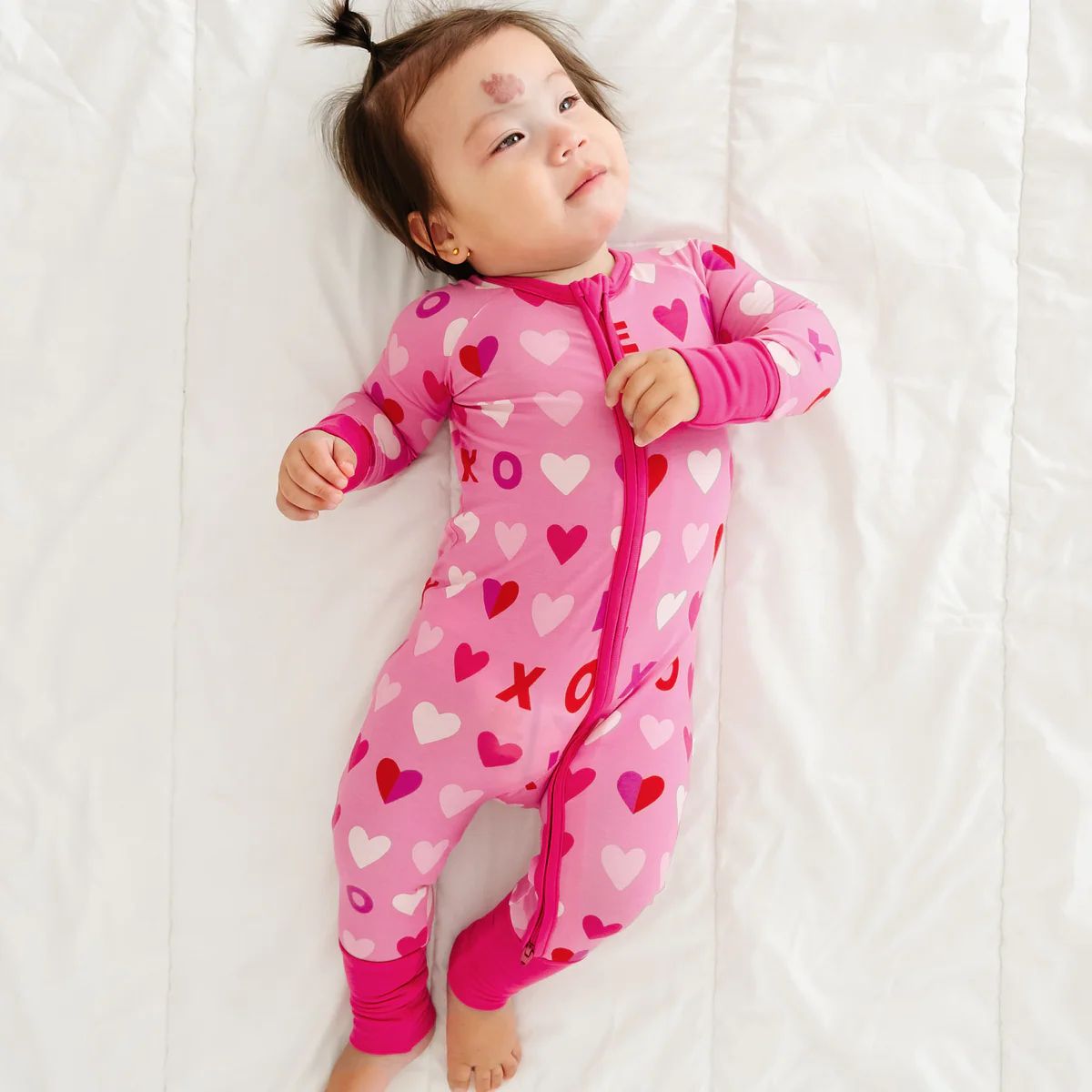 Pink XOXO Zippy | Little Sleepies