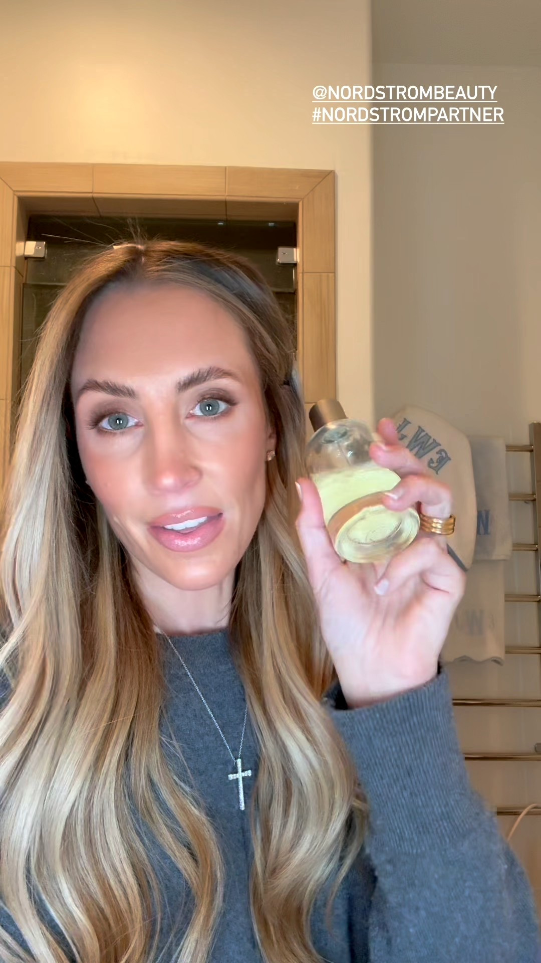 #NordstromPartner We’re always getting questions about our go-to perfumes. This one is such a classic and smells beautiful without being too strong. @nordstrombeauty 