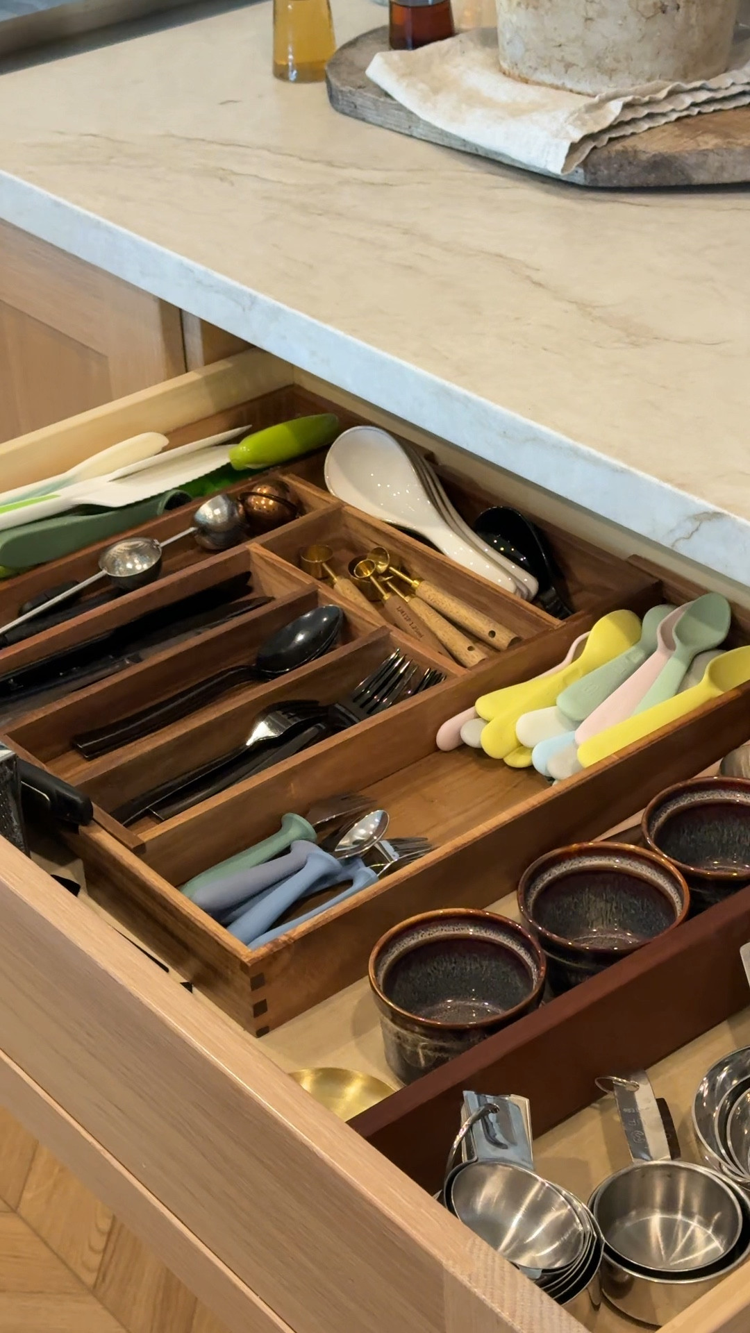Expandable kitchen storage. 

@wayfair #WayfairPartner #ad #Wayfair #SpringCleaning 

#LTKHome