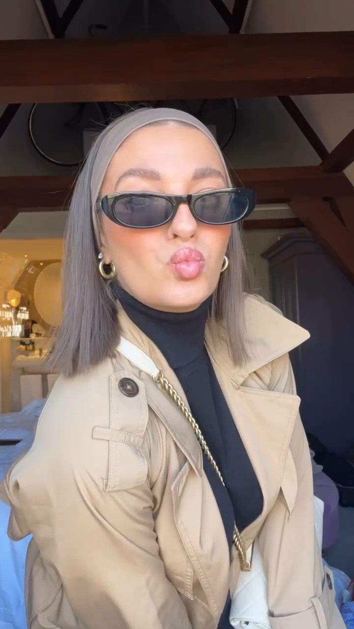 Trench coat is 40% off + turtleneck top is marked down to only $10! Crew socks are also marked down to $18! Small in the trench, small in the turtleneck. 

Black Friday / cyber Monday sales. Abercrombie sale / gifts for her / Thanksgiving outfit 