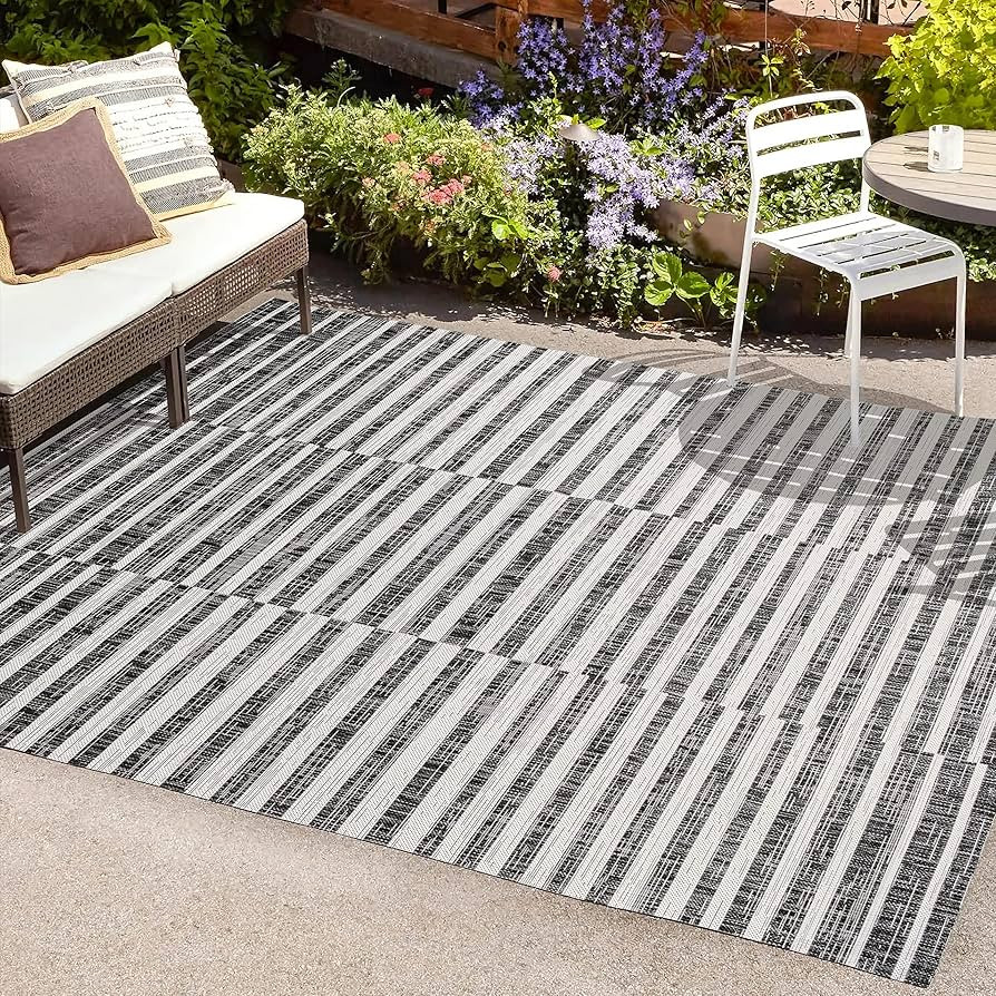 JONATHAN Y SMB133F-5 Sukie Modern Offset Area Rug Indoor Outdoor Decor Kitchen Living Room Backya... | Amazon (US)