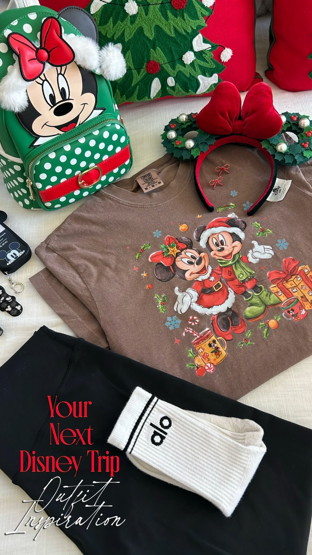 Your Next Disney Trip Outfit Inspo 🎄🎅🏼🫧