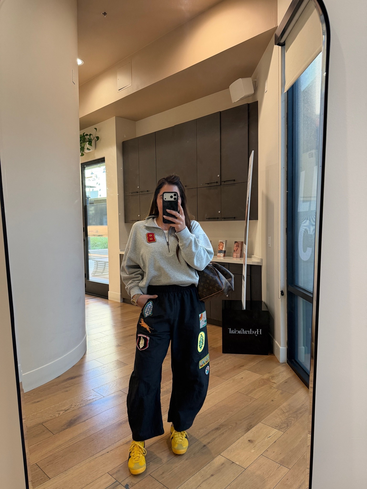 If only they made these pants in more colors 🤌🏼

#LTKootd #LTKdayinmylife