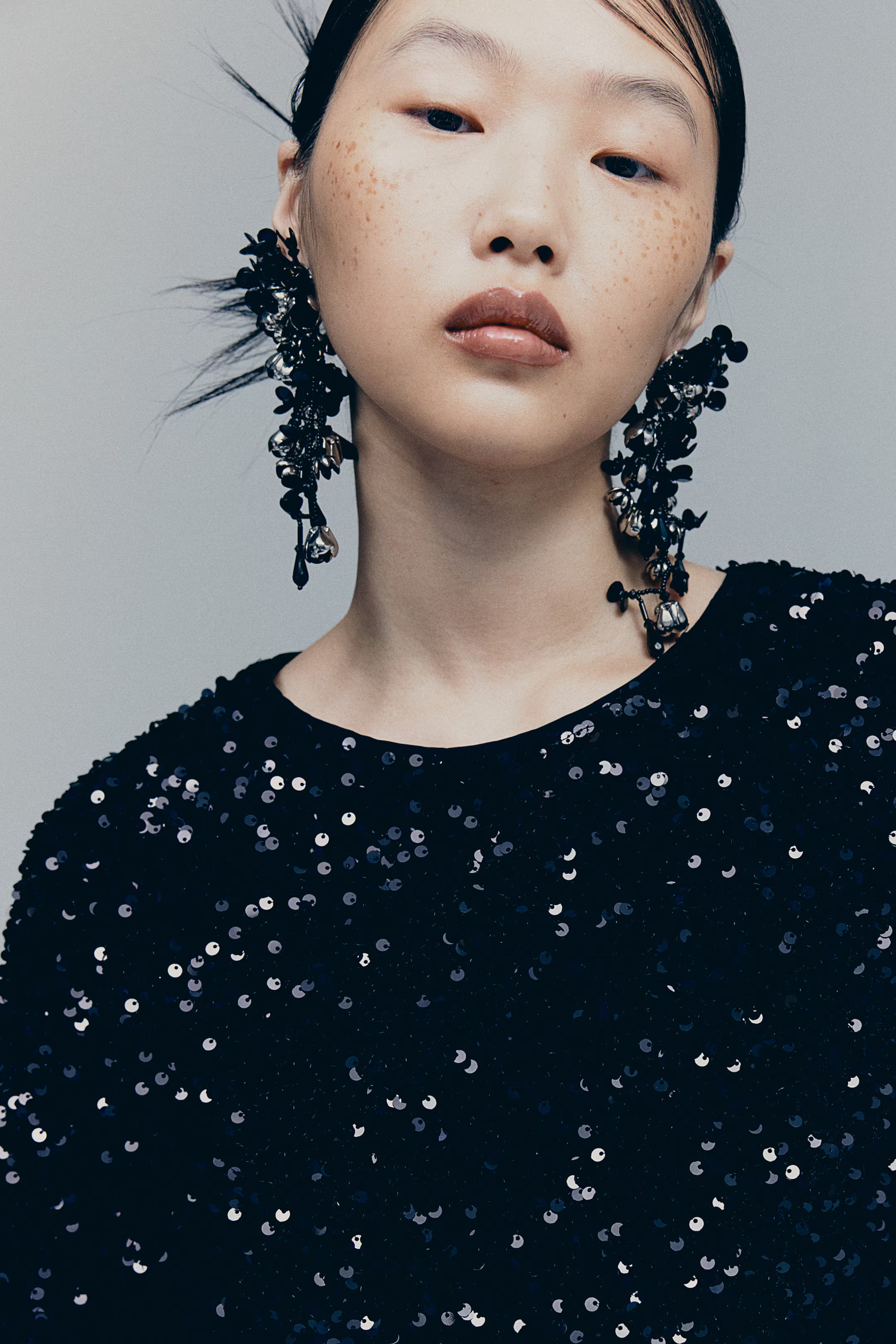 Sequined A-line dress | H&M (UK, MY, IN, SG, PH, TW, HK)