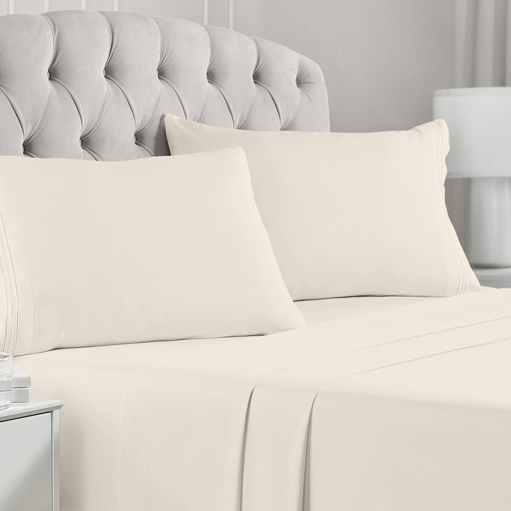 Mellanni King Size Sheets Set - 4 Piece Iconic Collection Bedding Sheets & Pillowcases - Luxury, Sof | Amazon (US)