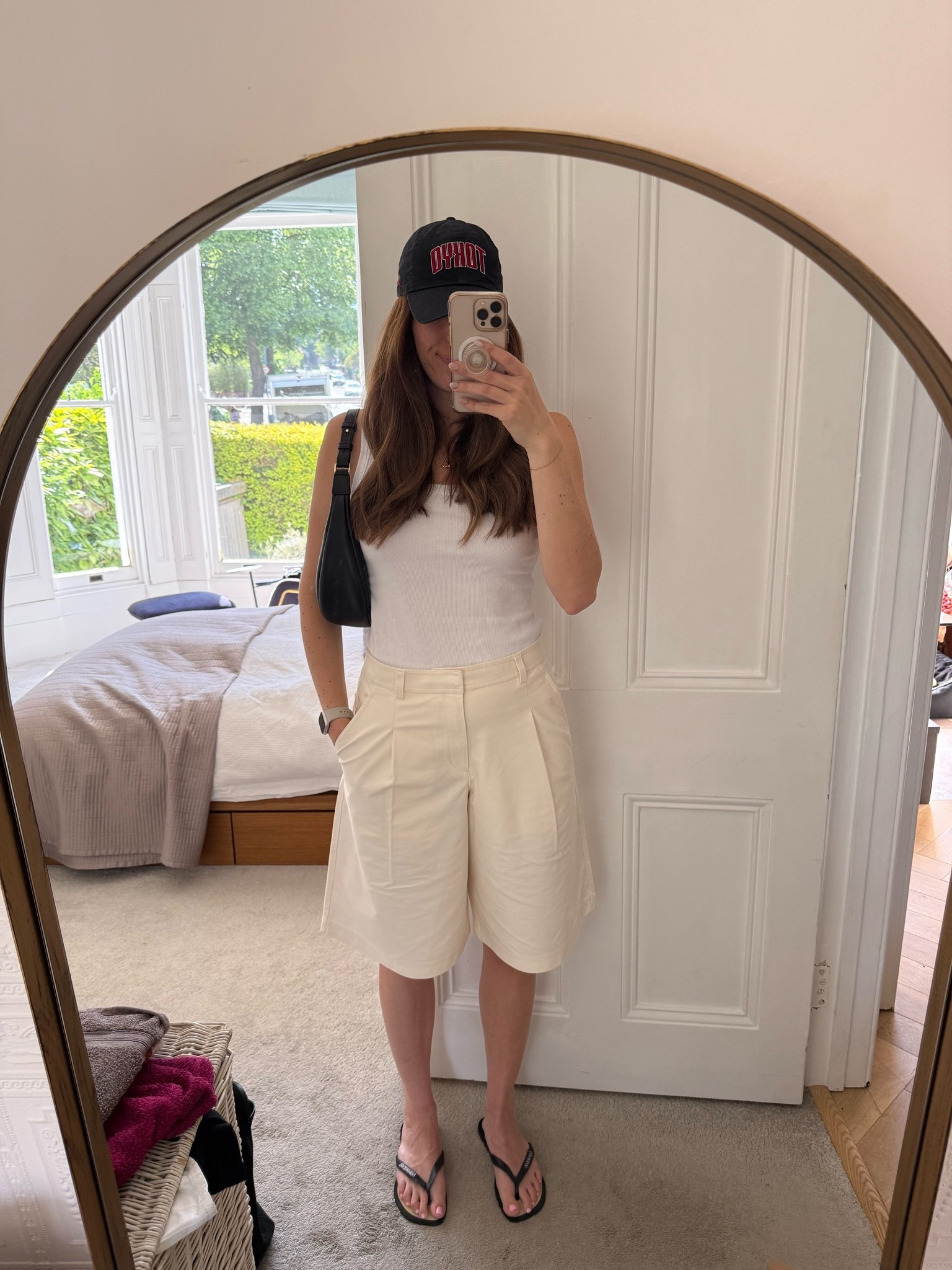 Bermuda shorts are gorgeous and you can’t tell me otherwise

#LTKsummer #LTKuk #LTKspring