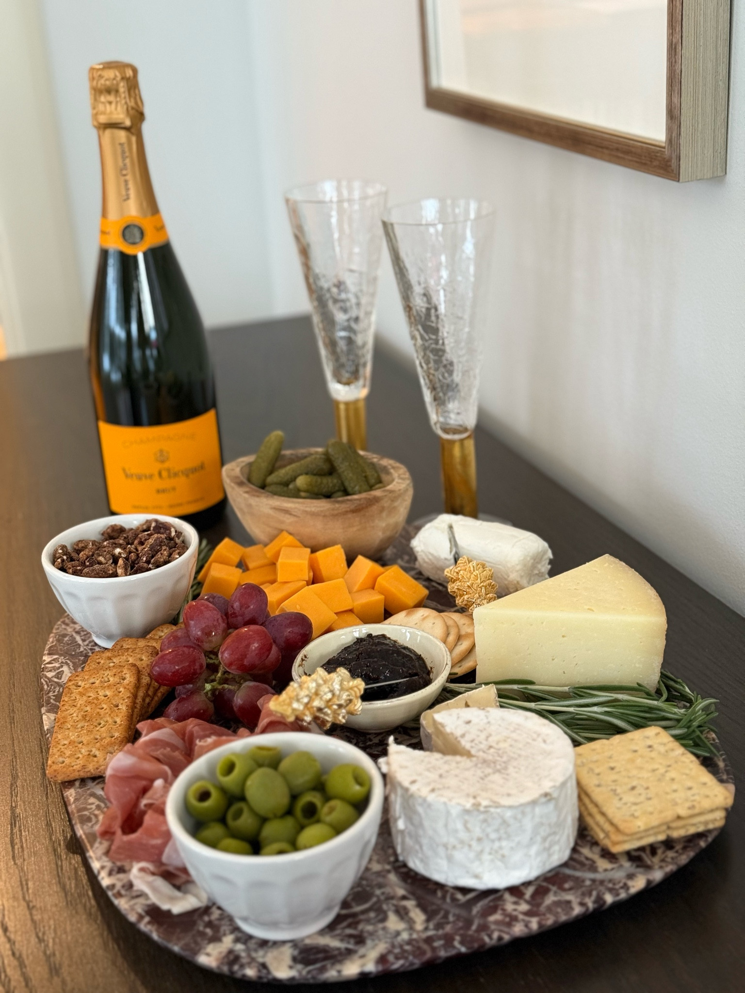 Ring in the New Year with a marble charcuterie board from Bludot! 

#LTKHoliday #LTKParties #LTKStyleTip