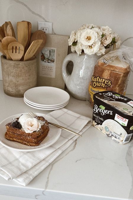 #AD Ice cream french toast 🍞🍨! This delicious recipe will be a HIT at your mother’s day brunch & it's so easy + everything is from @Target + Mix together 1 cup of melted @Breyers natural vanilla ice cream with 3 eggs, 1 tsp vanilla extract & ½ tsp of cinnamon. + Dip your @naturesownbread in the batter and then cook until golden & crispy in a buttered pan. + Top with powdered sugar, syrup & ice cream. + Garnish with berries & a flower for a pretty touch 🌸 #mothersdaybrunch #brunch #Frenchtoast #Target #TargetPartner #liketkit #breyers #LTKGiftGuide

#LTKGiftGuide #LTKHome #LTKSeasonal