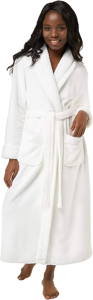 Turquaz Plush Robes For Women, Soft Warm Fleece Bathrobe for Women | Amazon (US)
