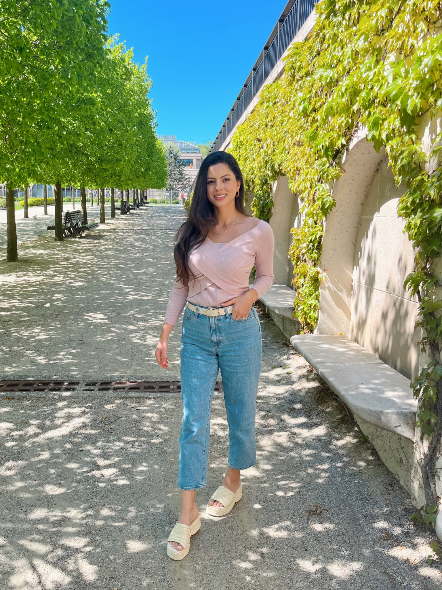 Criss Cross sweater top, cream belt, straight leg denim, platform summer shoes

#LTKfindsunder100 #LTKstyletip

#LTKSeasonal