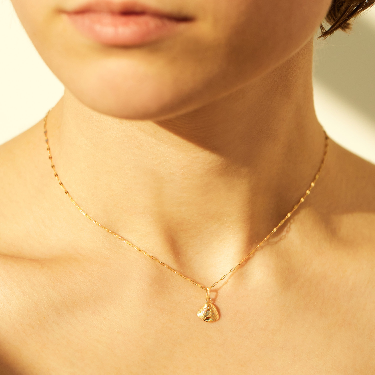 Clam Shell Charm | Catbird