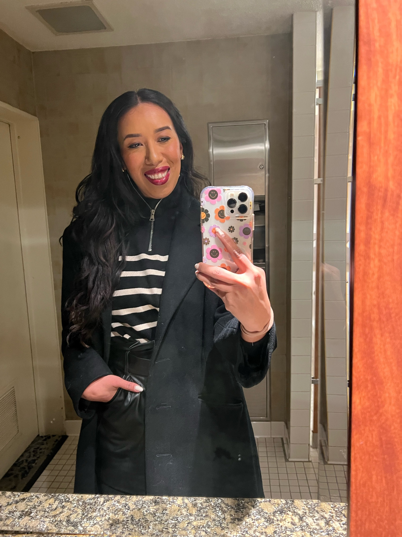 Can never go wrong with black ♥️ 

#LTKHoliday #LTKSaleAlert #LTKStyleTip