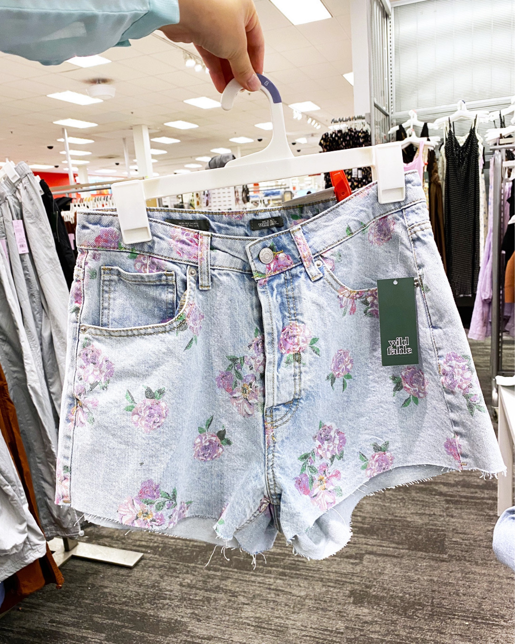 Wild Fable denim shorts spotted at Target. These are high rise and feature floral motifs in purple, pink, white and green

target style l summer outfit l target shopping l denim l jean shorts

#LTKStyleTip #LTKFindsUnder50 #LTKSeasonal
