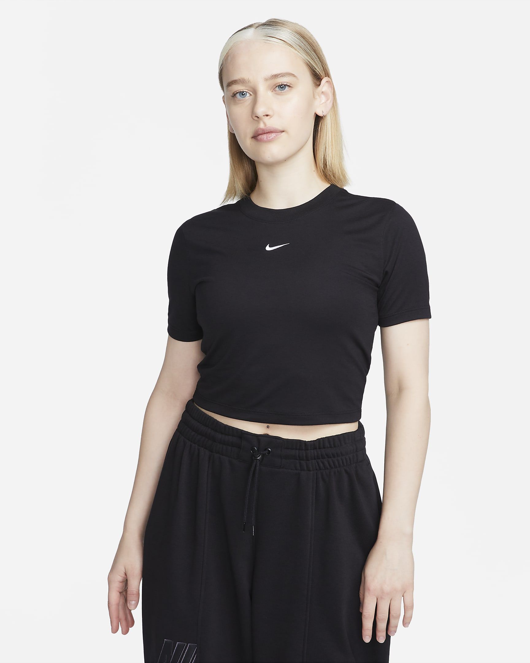 Nike Sportswear Essential | Nike (US)