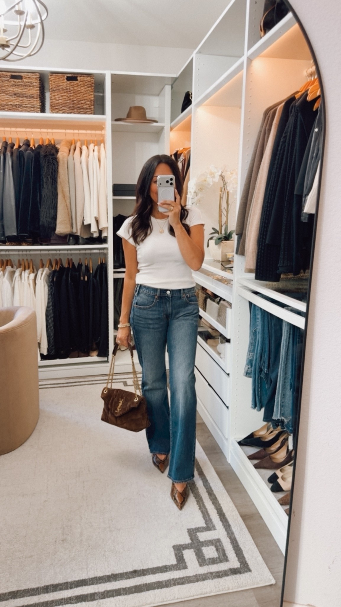 Jean Sale! mid-rise flare- super modern and  flattering👏🏽 fit TTS
Use code AVA15 for an additional 15% off

#LTKOver40 #LTKootd
