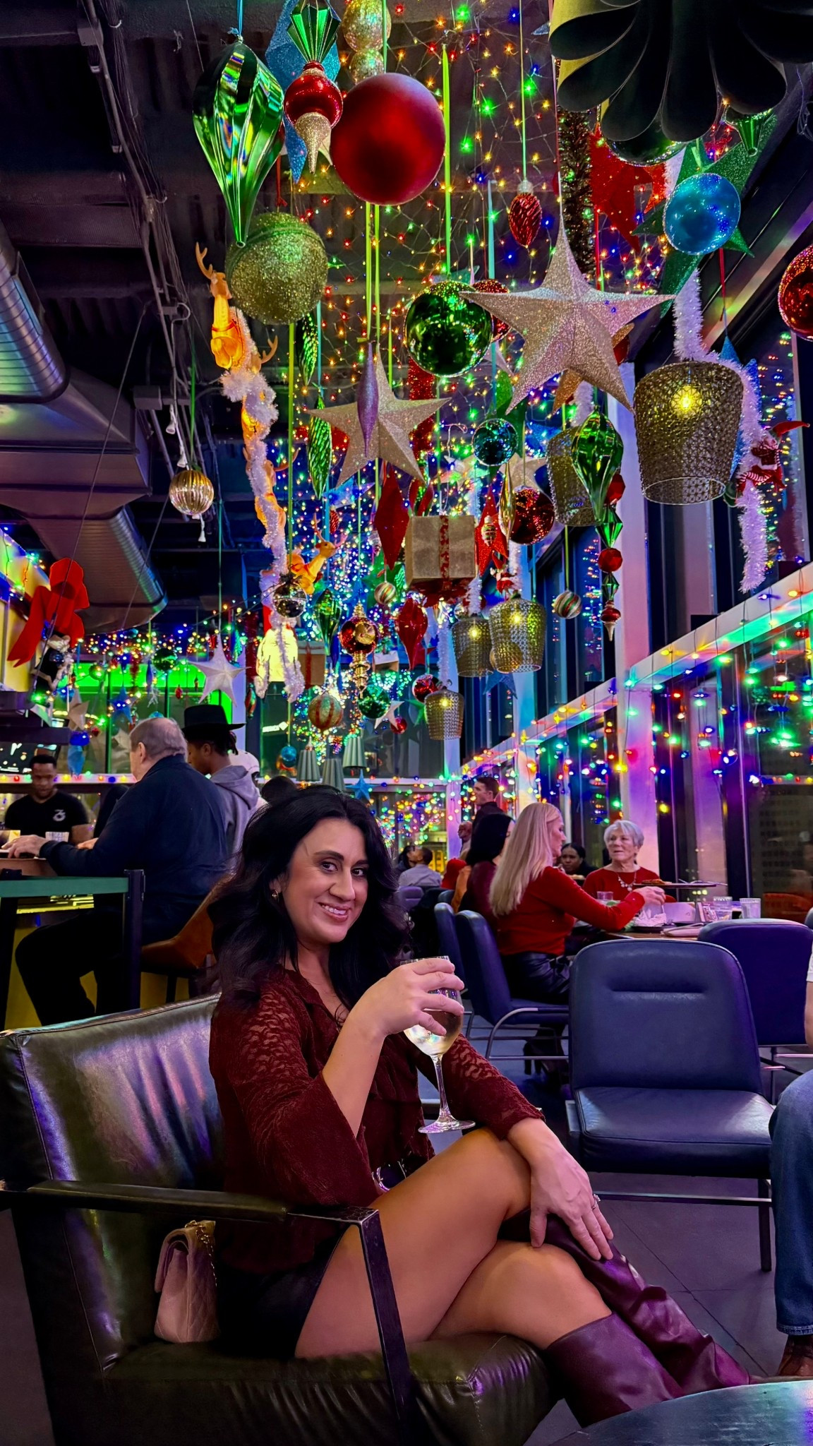 Holiday bar outfit of the night!

#LTKSeasonal #LTKgrwm #LTKHoliday