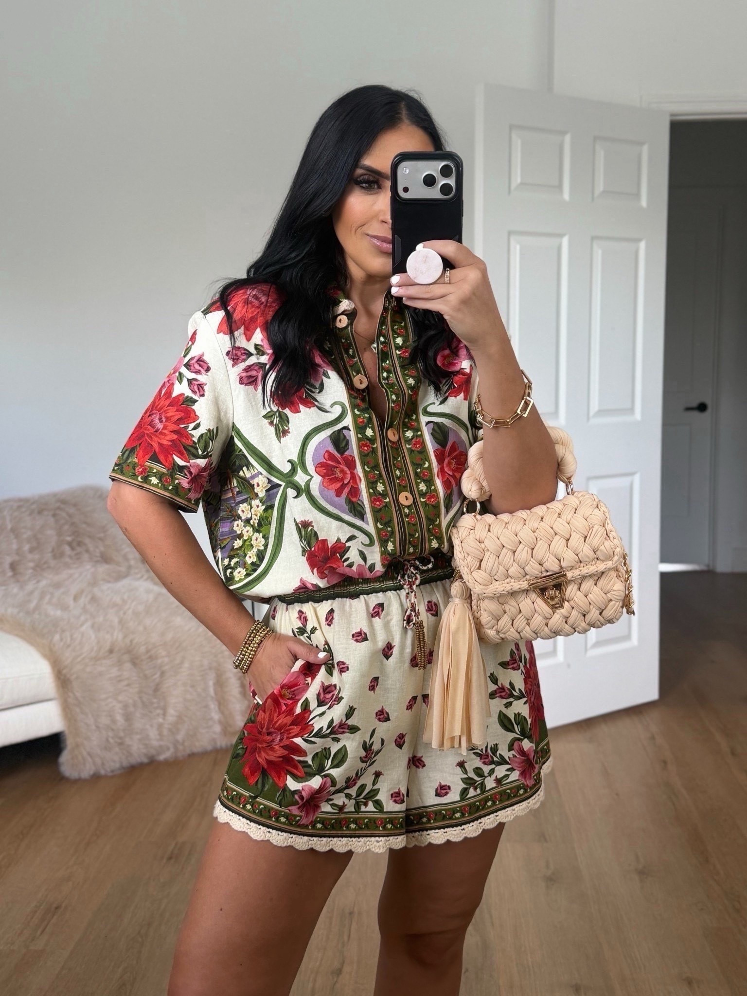 Farm Rio wonder Rio linen blend button down shirt wearing size small. Farm Rio wonder Rio linen blend drawstring shorts wearing size medium but could have went with a small 