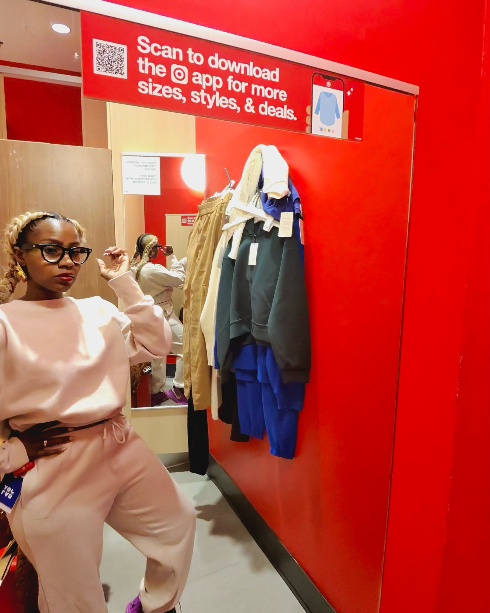 Cozy meets chic with this cream sweat pant and top set from JoyLab! ✨ Perfect for lounging at home, running errands, or pairing with a statement coat for a casual yet elevated look. The buttery soft fabric feels like a warm hug, and the neutral tone makes it so versatile. 💕

Style tip: Add gold hoops, chunky sneakers, and a crossbody bag for an effortless athleisure vibe.
Shop the look now and treat yourself to cozy elegance. #LTKfit #JoyLabStyle #CozyChic
#LTKActive #LTKSeasonal #LTKFindsUnder100

#LTKFitness #LTKWatchNow #LTKStyleTip