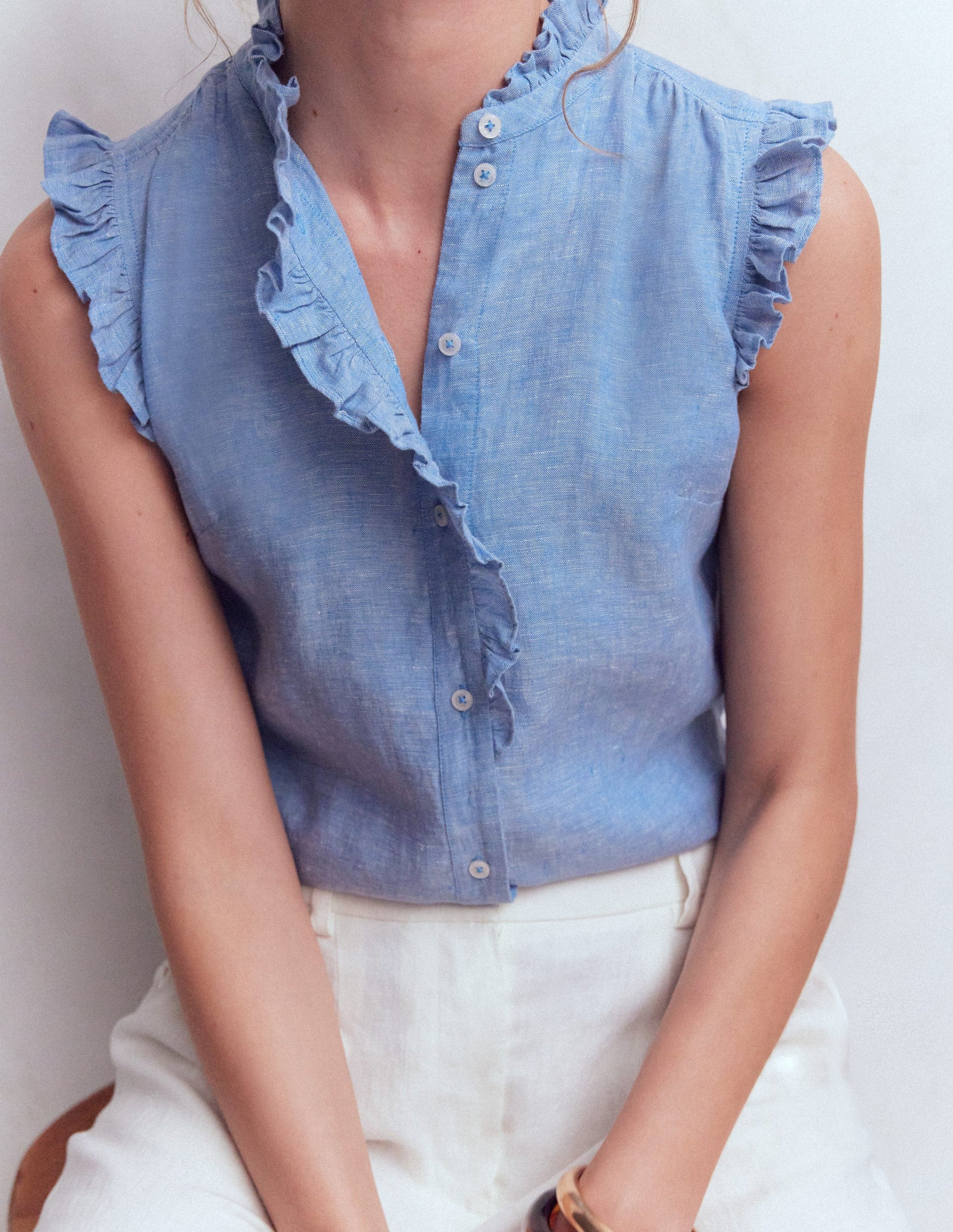Isabel Sleeveless Linen Top-Chambray | Boden (US)