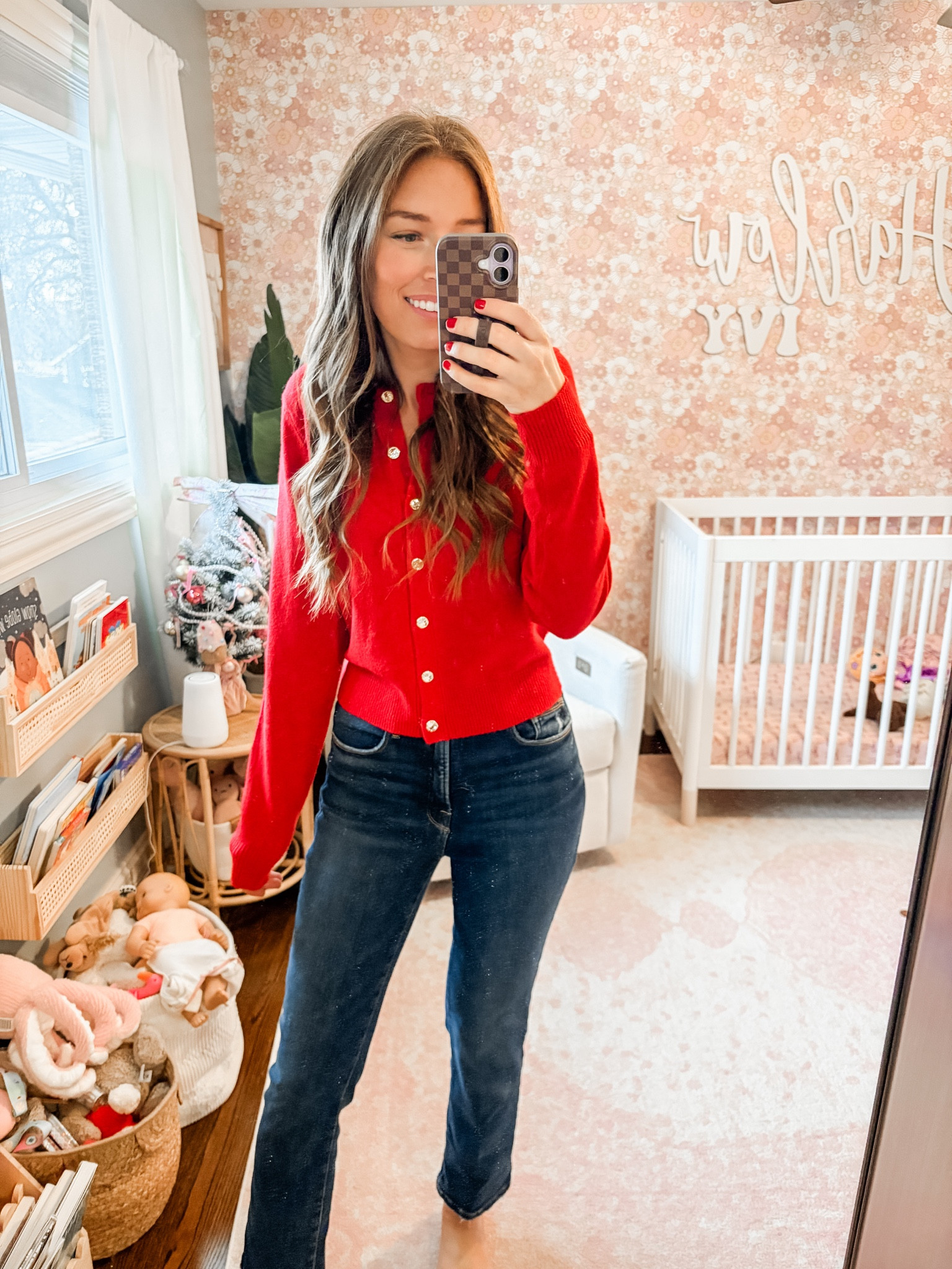 The perfect holiday red cardigan!!
Wearing size M in sweater. If in between size up. 

Christmas outfit / casual Christmas / holiday sweater / cardigan / jeans

#LTKSeasonal #LTKHoliday #LTKmomlife