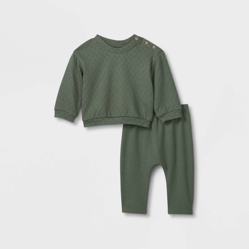 Grayson Collective Baby Quilted Pullover with Pants Set - Green | Target