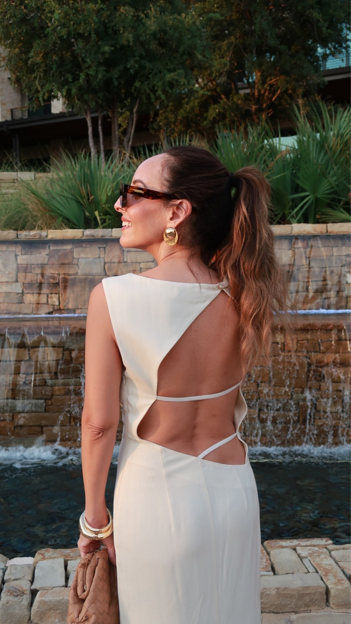 the back of this dress >>> 🤍 it’s an old favorite but linked similar styles in the prettiest cream & ivory

#LTKootd #LTKgrwm #LTKdayinmylife