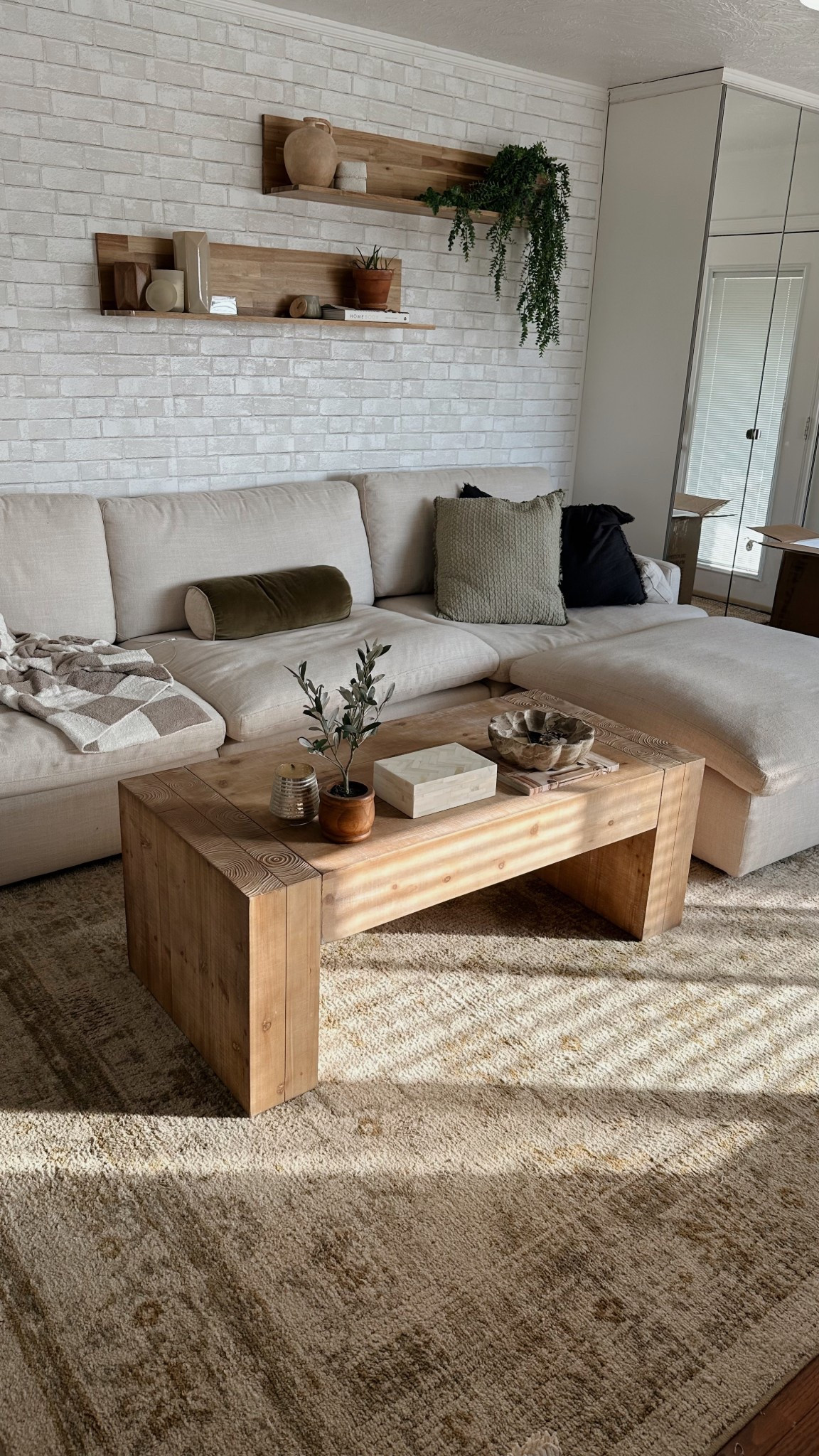 Living room decor, with my new coffee table 

#LTKHome #LTKSaleAlert