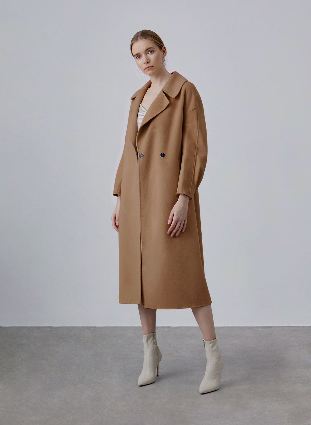 Plain Wool-Cashmere Tailored Coat | Silk Maison