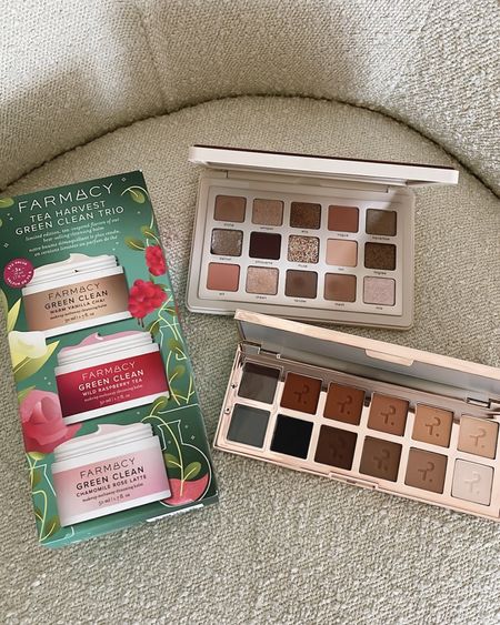Mini Sephora haul! The best neutral eyeshadow palettes and holiday sets are starting to come out! I buy this cleansing balm set every year!

Makeup, beauty, skincare, Sephora, holiday gifts, gift ideas

#LTKGiftGuide #LTKHoliday #LTKbeauty