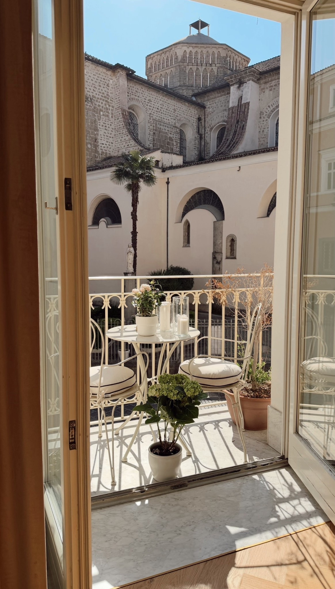 New addiction to the balcony - these cute outdoor cushions from H&M🥰

#LTKsummer #LTKspring #LTKuk