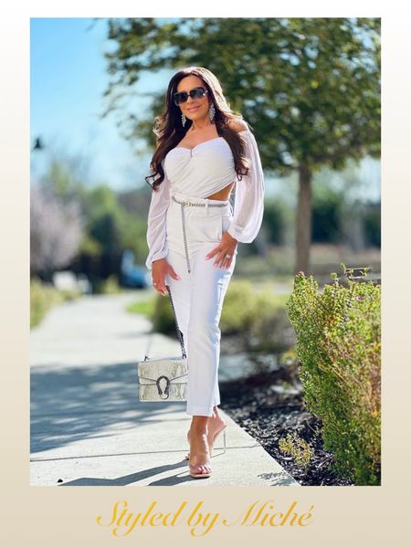 Springing into a White Season 

#capris 
#spring2023
#tops #belts #purses #crossbody #transitionwear #amazon #founditinanazon #over30fashion #over40fashion

#LTKunder50 #LTKunder100 #LTKSeasonal