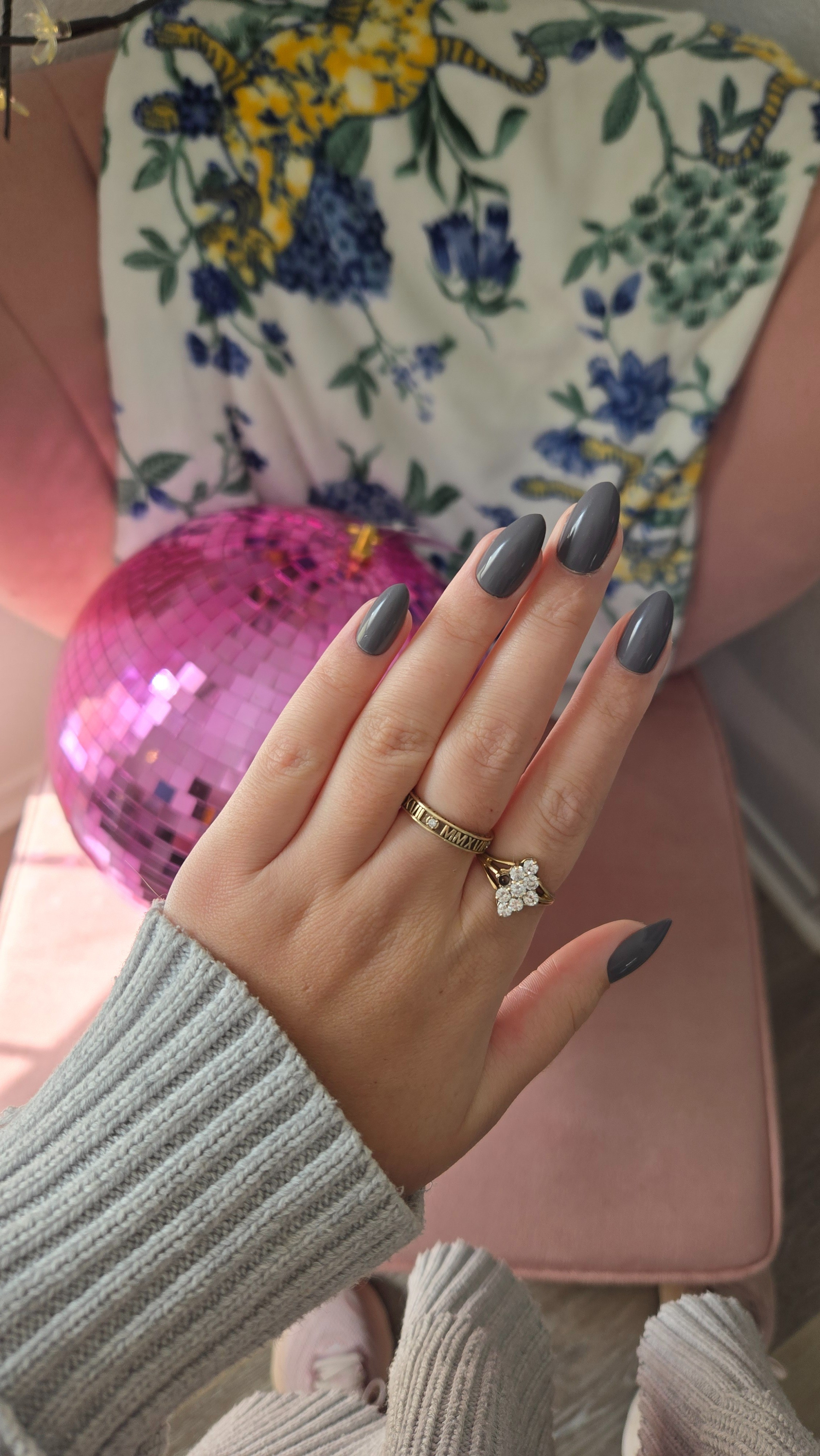 Perfect nail color for fall and winter!

#LTKBeauty #LTKSeasonal #LTKHoliday