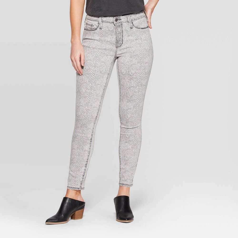 Women's Snakeskin Print High-Rise Skinny Jeans - Universal Thread͐ Light | Target