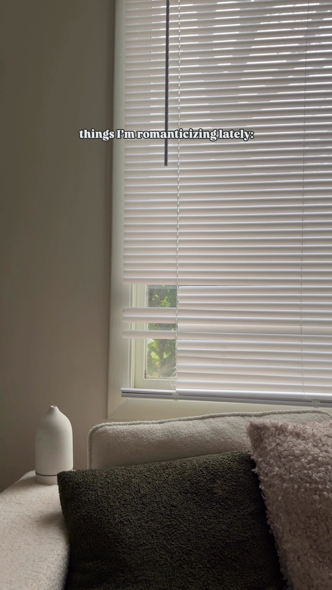 romanticizing the little things lately—like fresh air, journaling, cozy stretches, and trading doomscrolling for mindful moments ☁️✍🏼🙆🏼‍♀️

GiiKER’s brain puzzle games has been my fav way to slow down and wake my brain up gently. it’s screen time that actually feels good. 🧠📵 ad
#romanticizelife #slowliving #smartgames #GiiKer #amazonfinds #cozylifestyle #mentalwellness #morningroutine #intentionalmoments #mindfulhabits

#LTKFamily #LTKFindsUnder50 #LTKHome