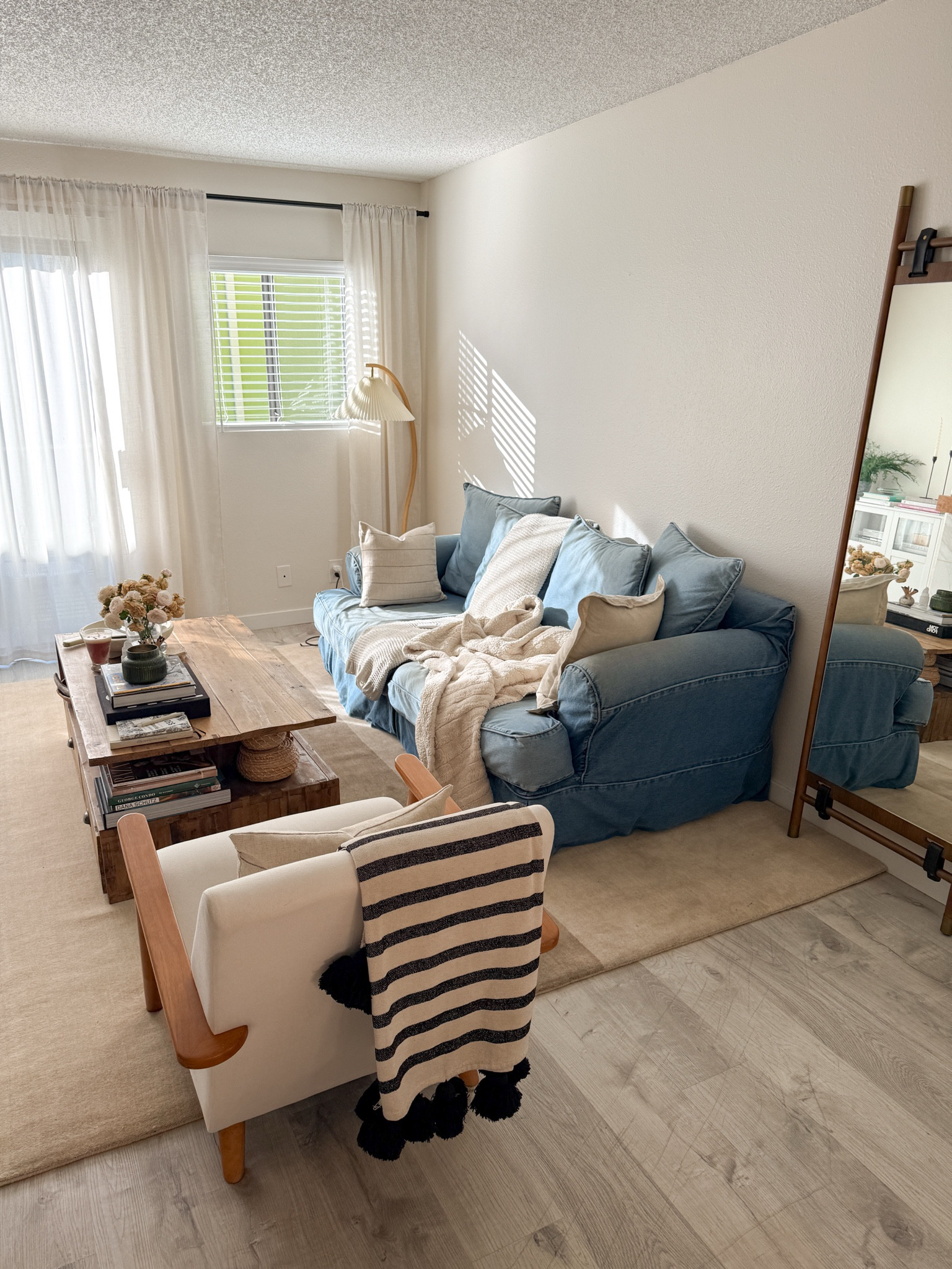 living room details 

#LTKHome