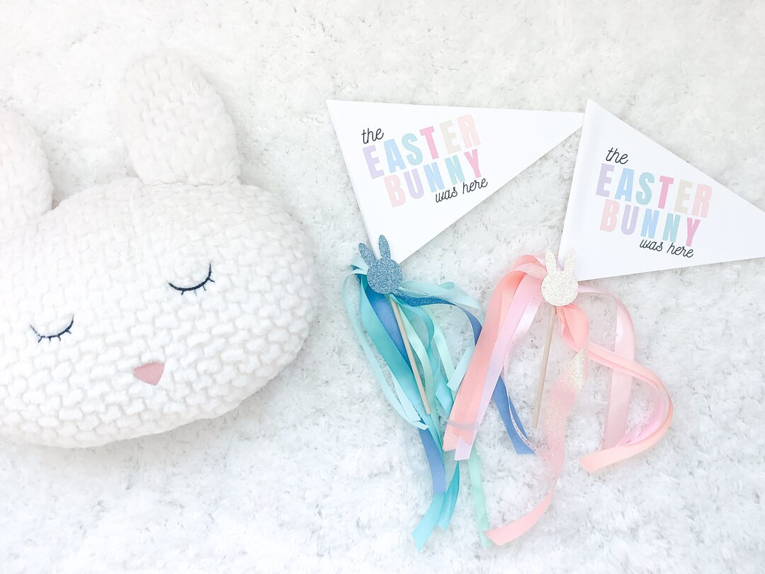 Easter Bunny Pennant Flag | Etsy (US)