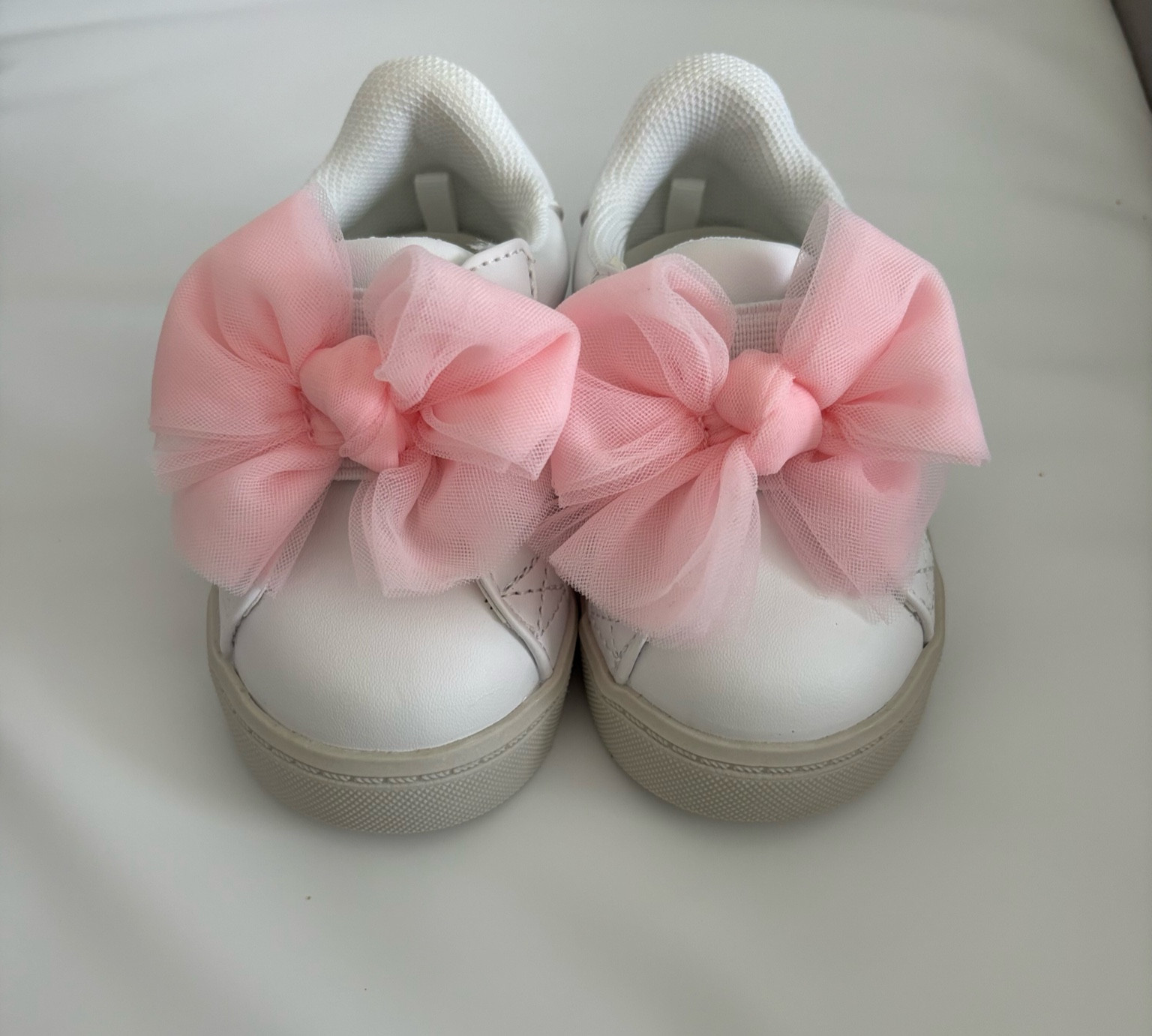 If you have a baby girl you NEED these sneakers from Walmart! Yes, Walmart!!! The tulle bow is absolutely adorable & they come with a removable insert to remove as baby grows! At this price point they are so affordable, especially with how fast they grow out of things. Free shipping on orders over $35!

#babyshoes #babygirl #babyfashion #bow #bows #tulle 


#LTKfindsunder50 #LTKkids #LTKshoecrush