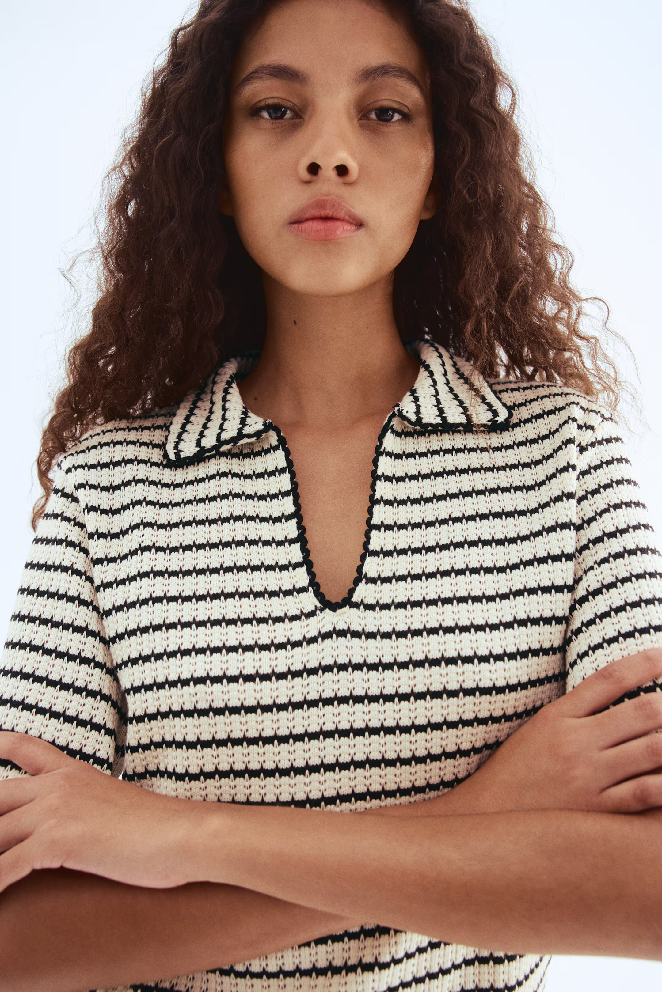 Textured-knit collared top | H&M (UK, MY, IN, SG, PH, TW, HK)