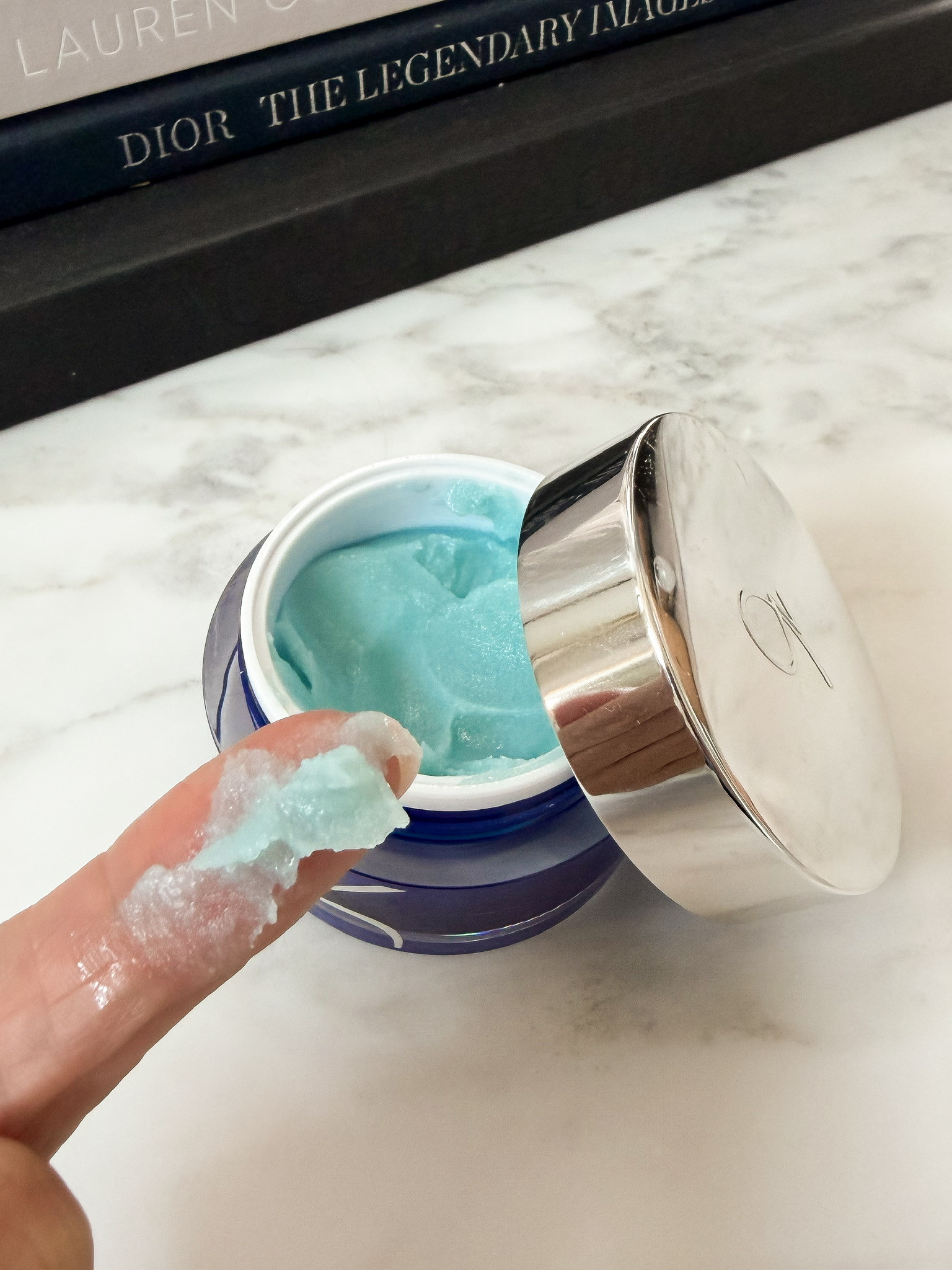 A good exfoliating polish makes such a difference in my skincare routine! I love the rich, creamy texture of this one and how it helps buff away dry, rough skin to leave it feeling soft and smooth. Such a nice addition to your shower routine when your skin needs a little extra attention.
exfoliating polish, body exfoliator, body scrub, skincare essentials, exfoliating body polish, smooth skin, dry skin care, shower routine, body care favorites, beauty products for women over 40, self care essentials, skincare favorites, HauteandHumid
