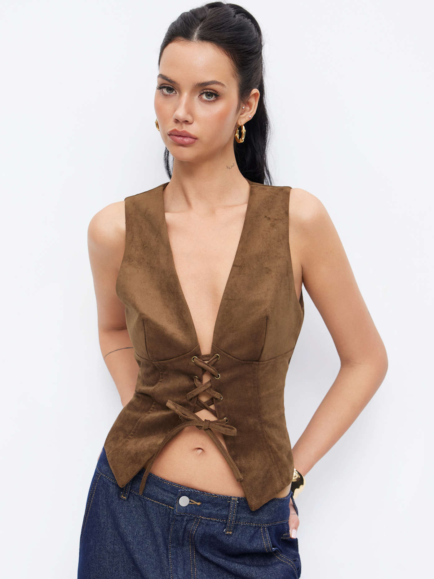 -60% Suede Collar Lace Up Long Sleeve Blazer $27.16$67.90Flash Shipping | Cider
